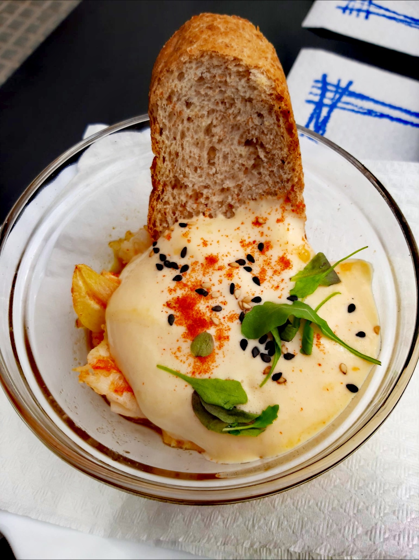 Gambas al Pilpil con Espuma de Kimchee